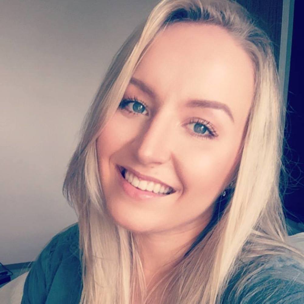 Meet your Posher, Alina
